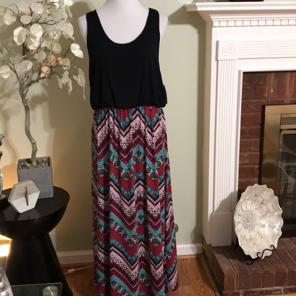 BOBBIE & BROOKS MAXI DRESS - Picture 1 of 6